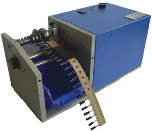 AUTOMATIC DE-TAPING MACHINE FOR TAPED RADIALS - UAP 850R AUTOMATIC DE-TAPING MACHINE FOR TAPED RADIALS - UAP 850R